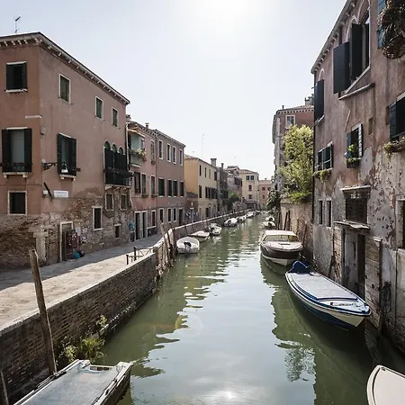Myplace Cannaregio Townhouse Apartment *