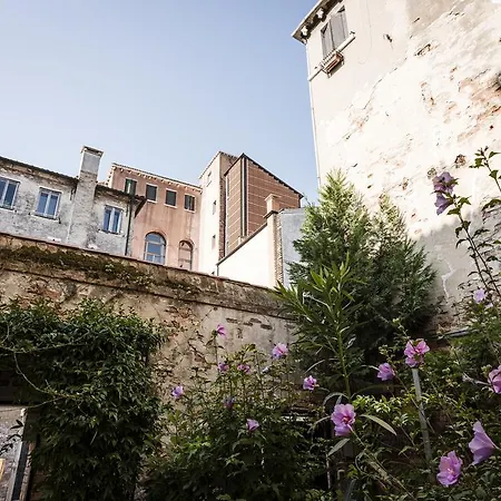 Myplace Cannaregio Townhouse Venice