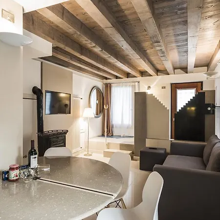 Myplace Cannaregio Townhouse Apartment