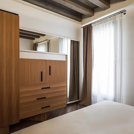 Myplace Cannaregio Townhouse Apartment Venice