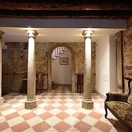 Mercerie E Capitello Apartments