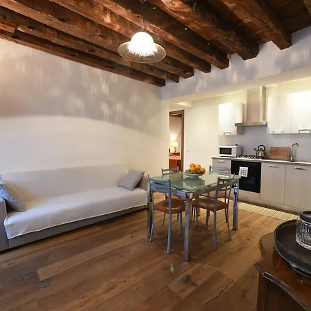 Apartment Mercerie E Capitello Apartments