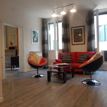 Camilla Apartment *