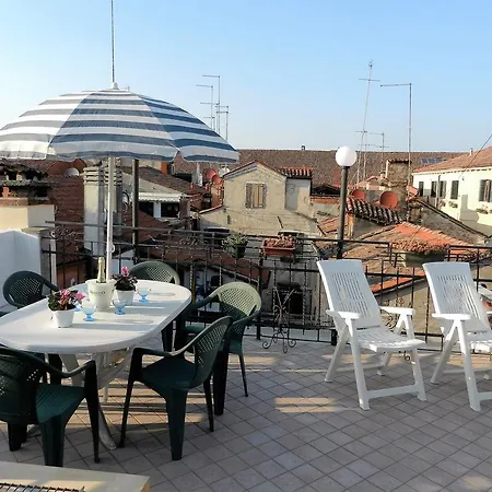 Casa Renier-biennale Apartment