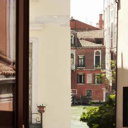 Ca' D'Oro Suite Venice