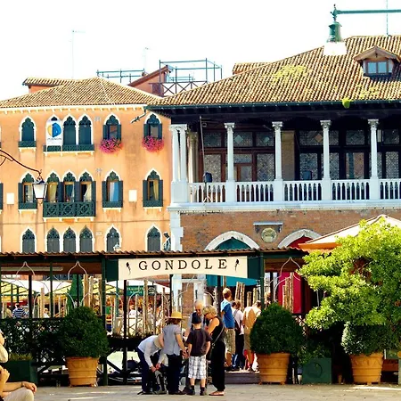Le Vele Pied-à-terre Appartamento *