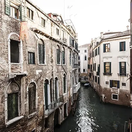 Apartment Myplace Rialto Venice