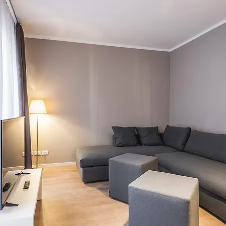 Myplace Rialto Apartment *