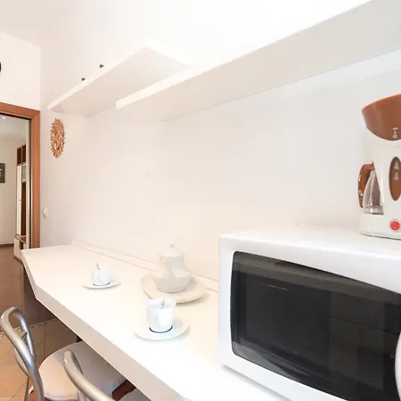 Apartment Altanina