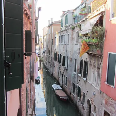 Ca Dei Miracoli Apartment