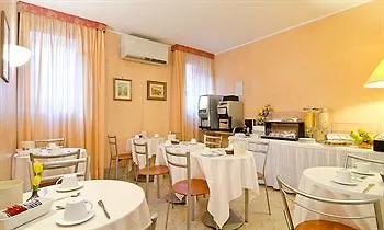 Eden Hotel