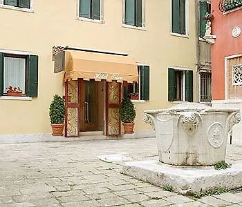 Eden Hotel 3*