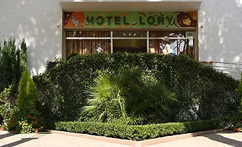Lory Hotel 3*