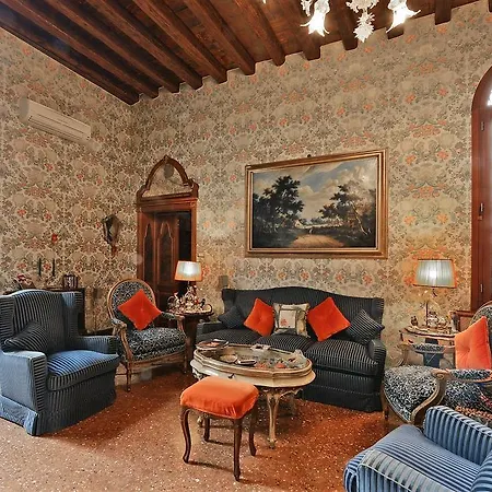 Ca Martinengo Apartment