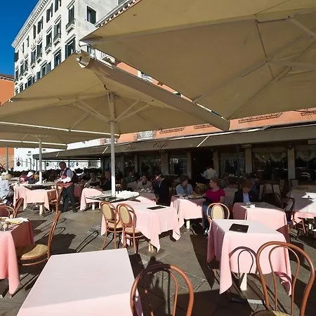 Savoia & Jolanda Hotel