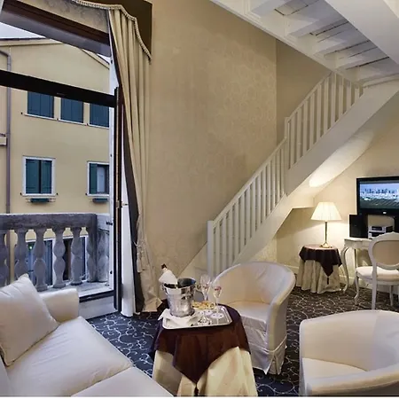 Hotel Maison | Esperienze Venice