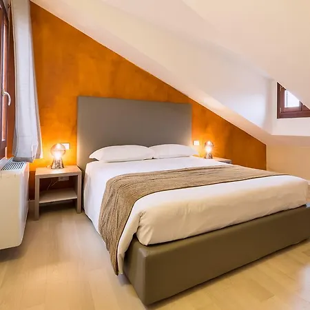 Apartment Charming Palace Corte Del Teatro *