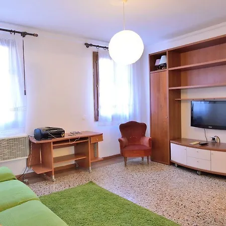 Optyflat Hotel *