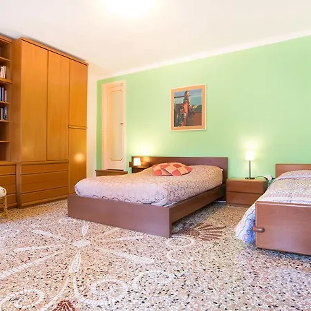 Ca Della Trifora Apartment