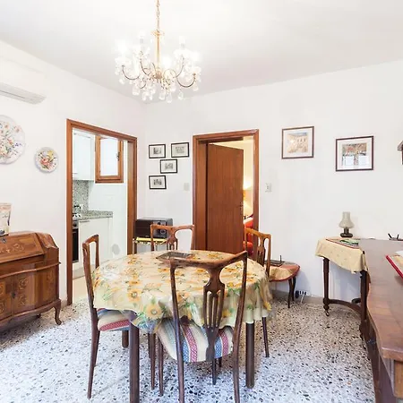 Apartment Campiello Chiesa, By Short Holidays