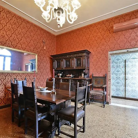 Ca Martinengo Apartment *