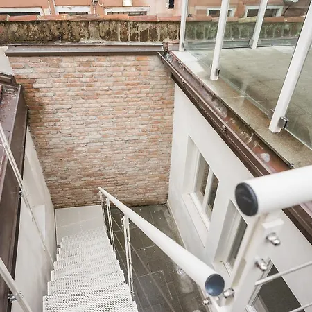 Myplace Campo Santa Margherita * Venice