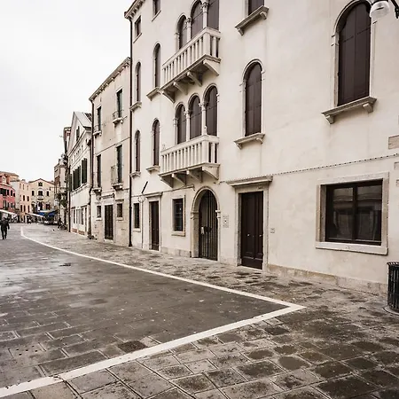 Myplace Campo Santa Margherita *