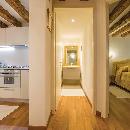 Ca' Bottacin Apartment *