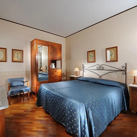 Hotel La Calcina 3*