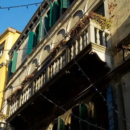 La Villeggiatura Bed & Breakfast 3*