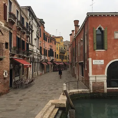Konukevi Venice Resorts Guest House Venedik