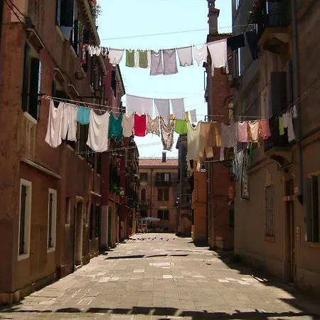 Yacht Bert Venezia Πλωτό κατάλυμα
