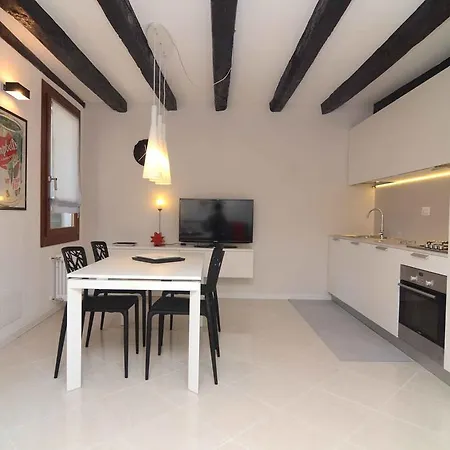 Appartement Mirrors *