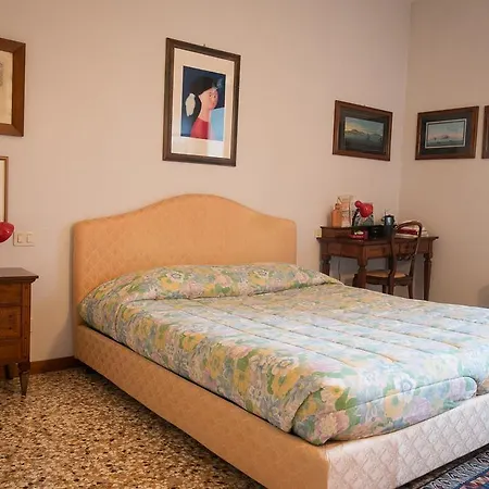 Palazzo Bragadin Apartment Venice