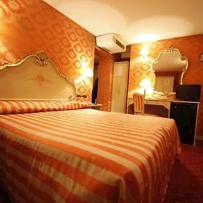 Lux Venezia
