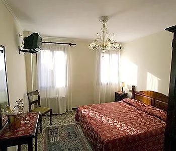 Hotel Tivoli