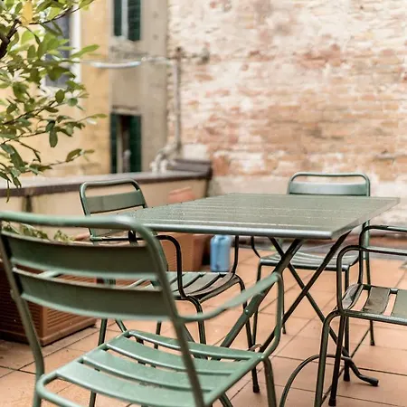 Accademia Terrazza *