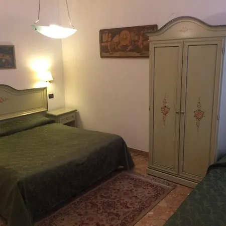 Ca Del Pozzo 3* Venedig
