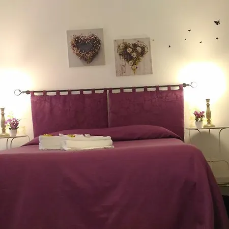 Antica Riva Apartment *