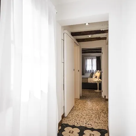 Apartment Myplace Campo Santa Margherita Venice