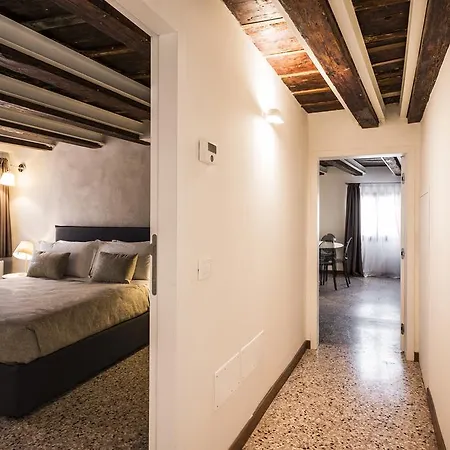 Apartment Myplace Campo Santa Margherita Venice