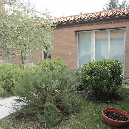 Belvilla By Oyo Tipologia Trio Apartment