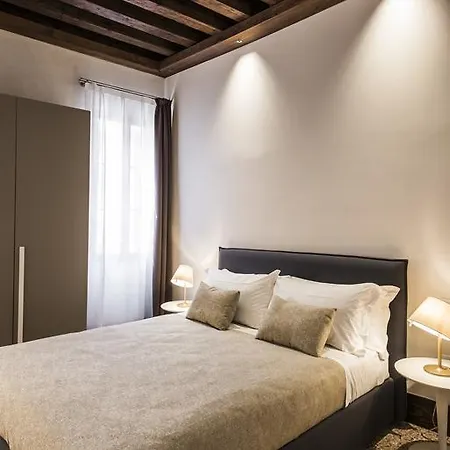 Apartment Myplace Campo Santa Margherita Venice