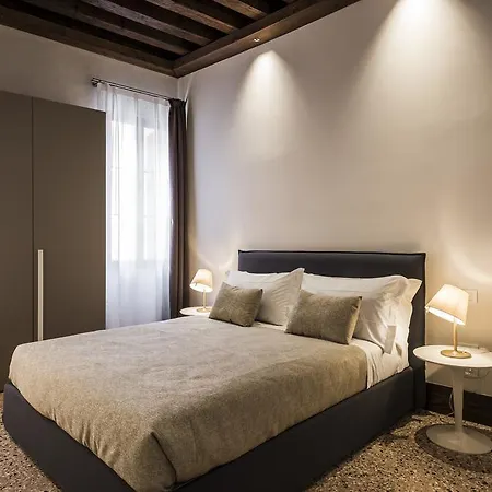 Apartment Myplace Campo Santa Margherita *