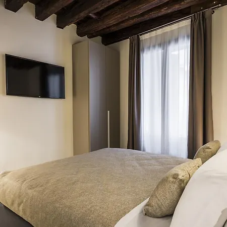Apartment Myplace Campo Santa Margherita *