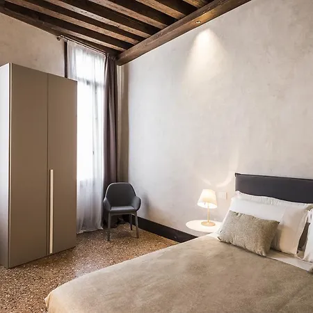 Myplace Campo Santa Margherita Apartment Venice