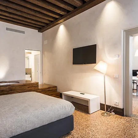 Myplace Campo Santa Margherita