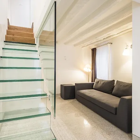Myplace Campo Santa Margherita Apartment *