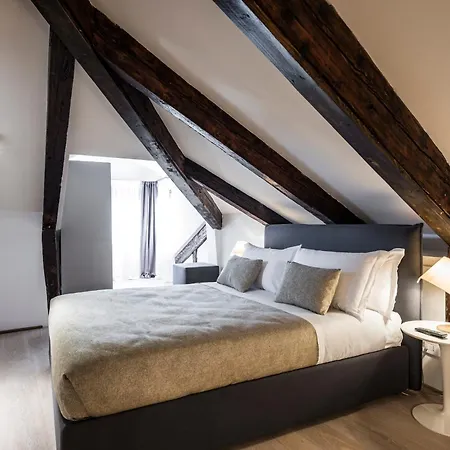 Myplace Campo Santa Margherita Apartment *