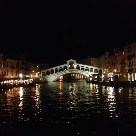Ca' Delle Maschere Apartment Venice